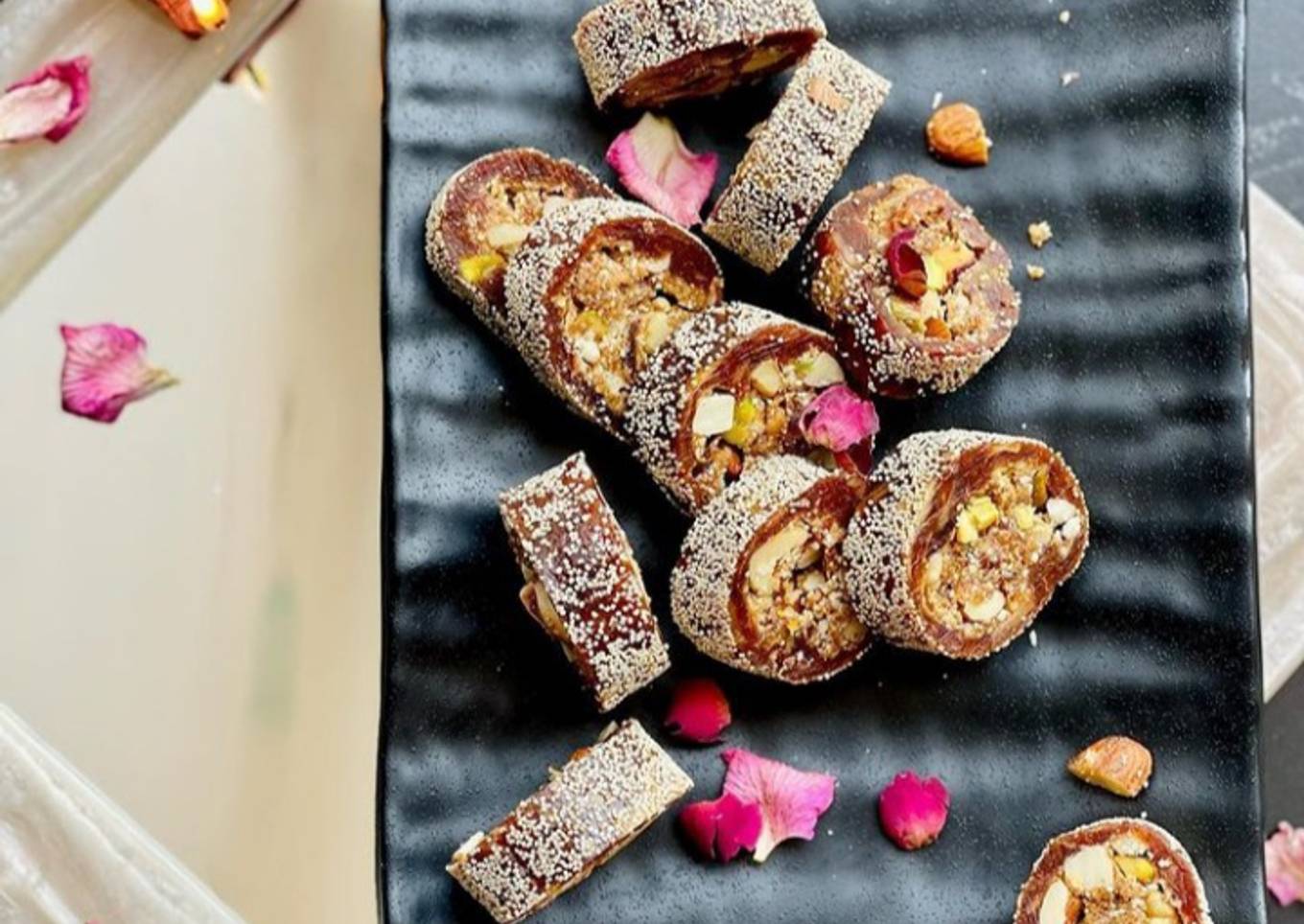 Dates Dry fruit Rolls