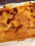 Lasagna de pollo, jamón y champiñones
