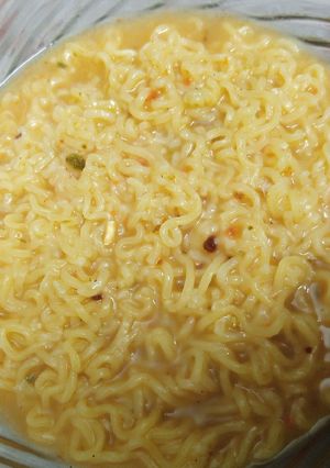 A picture of Noodle soup.