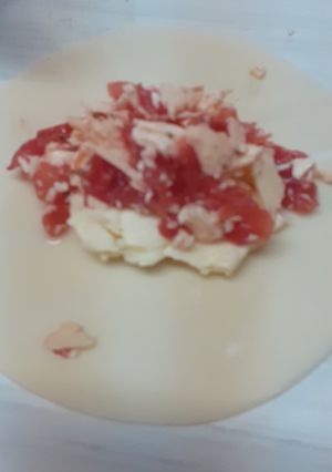 Una foto de Empanadas caprese