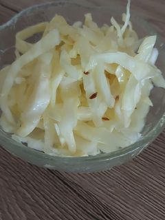 Forrázott káposztasaláta recept fotója