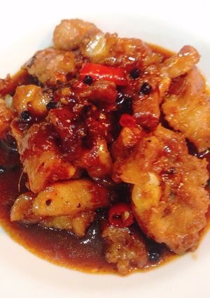 Hình của món Thịt kho tiêu ớt.