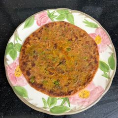 A picture of Healthy Peas Paratha { Winter Special }.