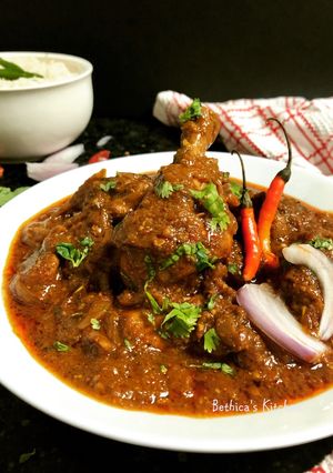 A picture of Chicken Vindaloo.