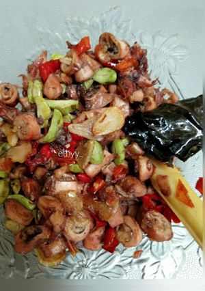 Foto resep Tumis cumi asin pete🐙