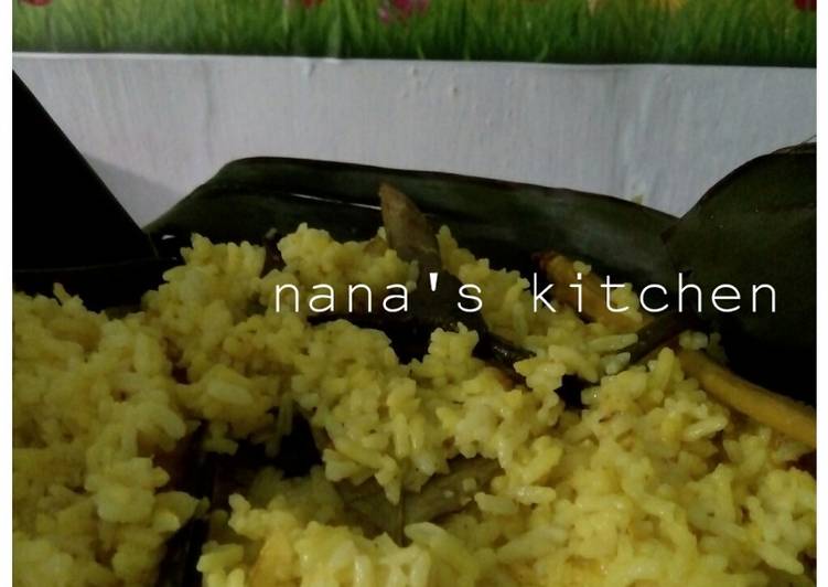 Nasi kuning magic com