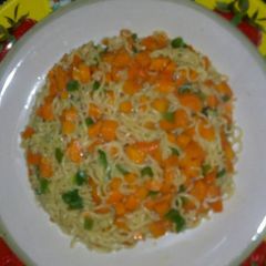 A picture of Rich noodles.