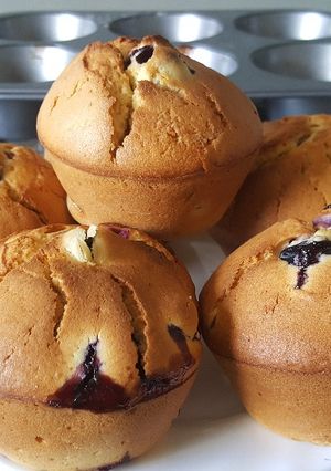 A picture of Lemon Blueberry Muffins.