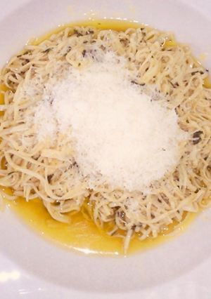 Una foto de Pasta al pesto!