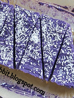 A picture of Bluechoc fudge layer pie.