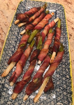A picture of Spring onions in bacon - cipollati catanesi.