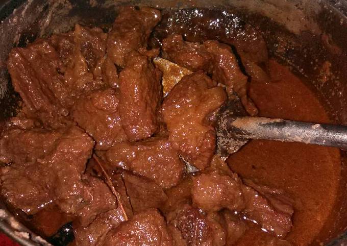 Semur daging sedaap