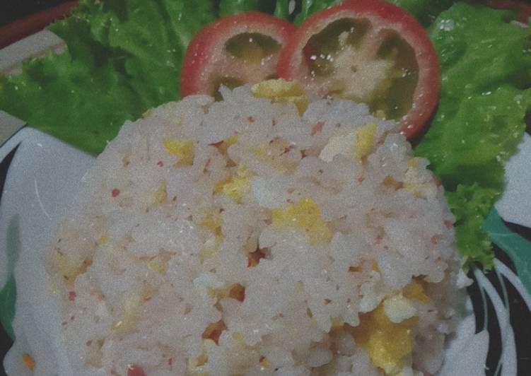 Cara Gampang Membuat Nasi Goreng Kornet, Lezat Sekali