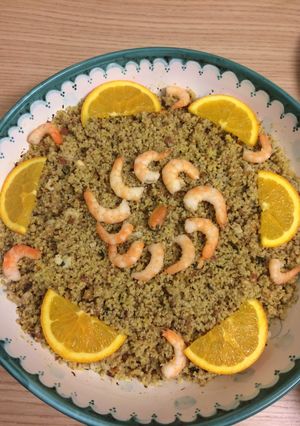 Foto di Cous cous agli agrumi con gamberi e frutta secca