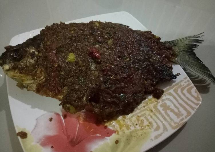 Cara mengolah Bawal goreng lumur sambal lamongan, Bikin Ngiler