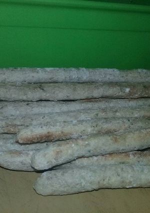 Una foto de Grisines integrales con salvado de avena