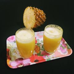 A picture of Fresh Pineapple Juice.