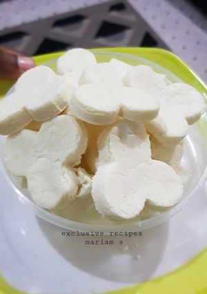 A picture of Milk candy (tuwon madara).