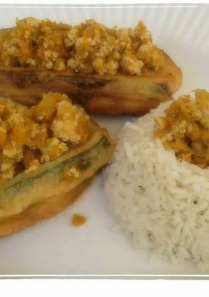 Una foto de Calabaza rellena de pollo molido