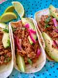 Cerdo mechado al chipotle