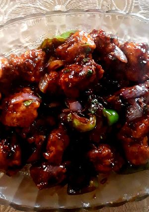 A picture of Chilli Chicken.