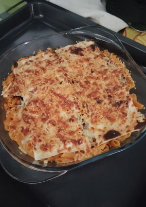Una foto de Macarrones con chorizo gratinados (Thermomix)