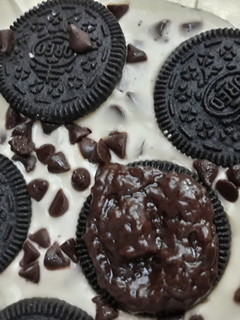 A picture of Oreo delight.