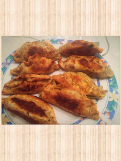 Una foto de Empanadas de humita / choclo fácil!