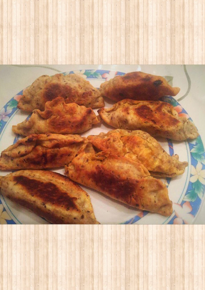 Una foto de Empanadas de humita / choclo fácil!