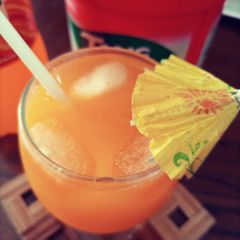 A picture of Tang Soda.