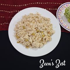 A picture of Edamame Bagara Khana.