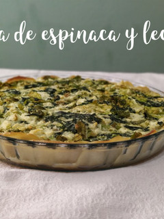 Una foto de Tarta de espinaca y lechuga