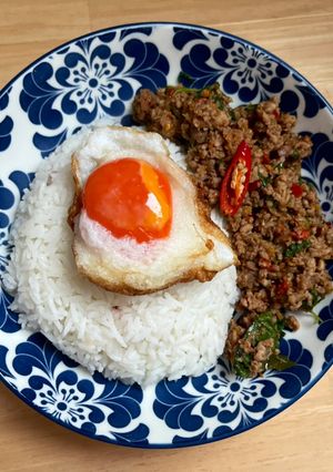รูปของ กะเพราหมูสับ+เนื้อสับผัดแห้ง เผ็ดร้อน 🔥🌶