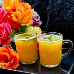A picture of Mango iced tea☕🥭.