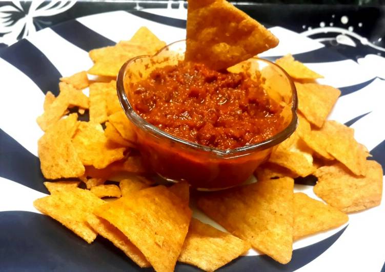 Roasted Mexican Tomato Onion Salsa