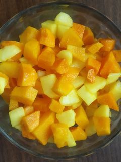 લીલી હળદર (Lili Haldar Recipe In Gujarati) રેસીપી મુખ્ય ફોટો
