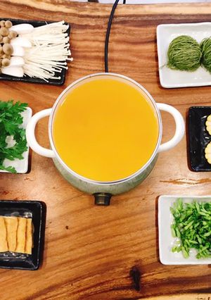 Hình của món Lẩu chanh dây.