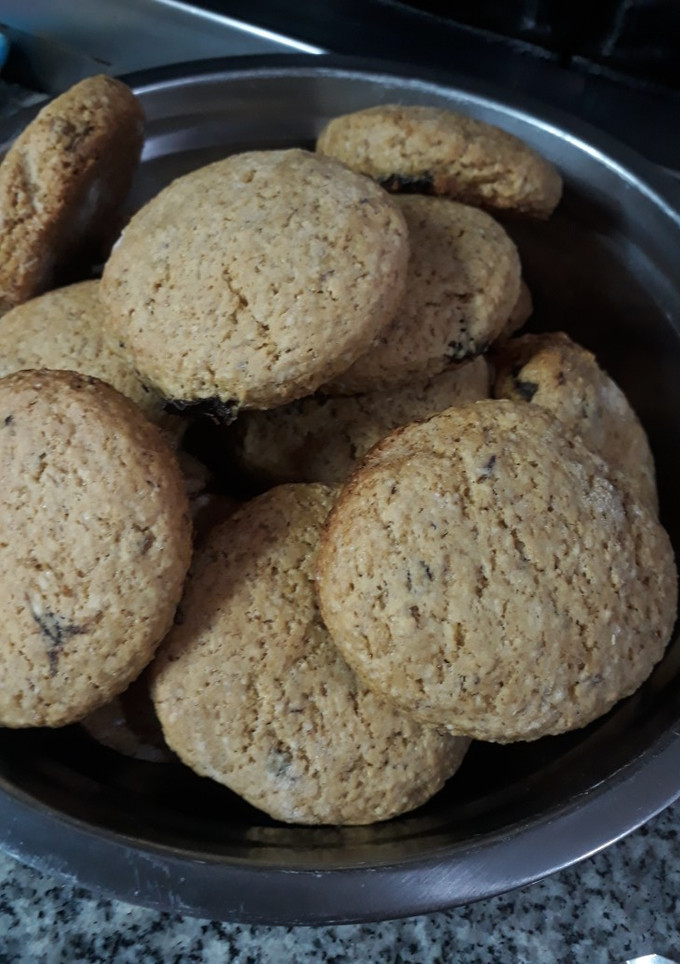 Una foto de Galletas de avena y ciruelas pasas sin manteca