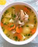 Canh khoai tây cà rốt hầm xương ống