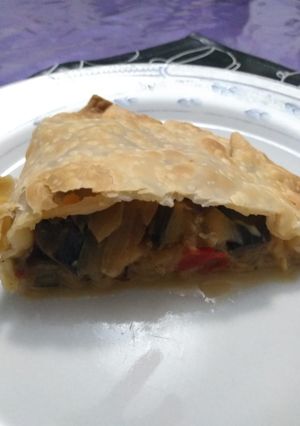 Una foto de 'Calzone' de berenjenas