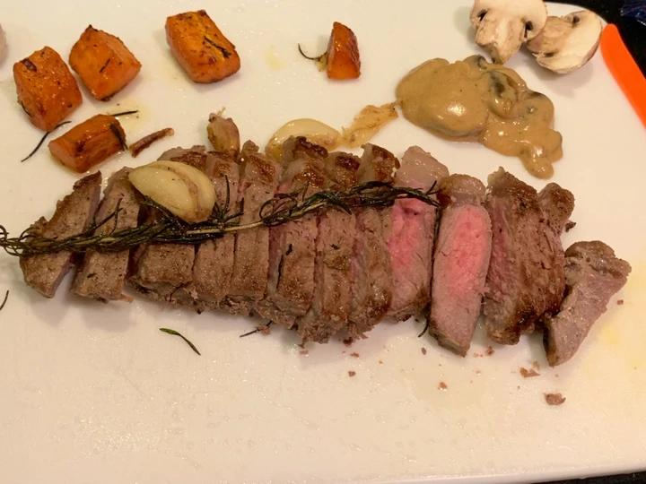 Cara Mudah Membuat Resep Ribeye steak mushroom sauce (pan fry) yang Lezat Anti Ribet, Bisa Manjain Lidah