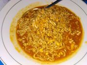 Gambar indomie goreng nyemek
