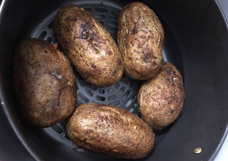Easiest Way to Prepare Super Quick Homemade Air Fryer Baked Potato Baked Garlic Parsley Potatoes