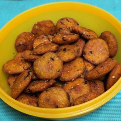 A picture of Makai - Methi Na Vada.