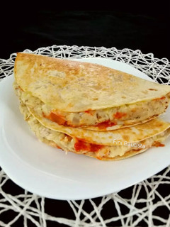 Una foto de Quesadillas de carne y patata