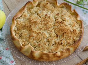 Foto principal de 🍏🍎 Crumble de manzana con helado de vainilla 🍏🍎