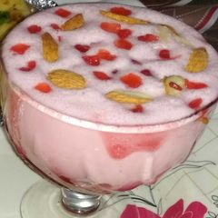 A picture of Mix Fruit Lassi.