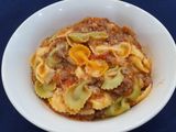 Mỳ nơ nấu pate