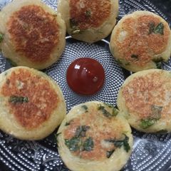 Aloo patties A picture of Aloo patties.