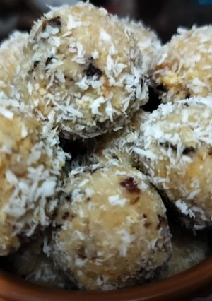A picture of Homemade Mawa ladoo.